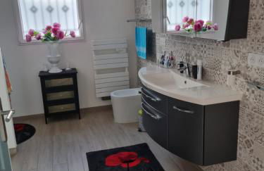 Maison de vacances contemporaine, plein Périgord pourpre - Foto 3