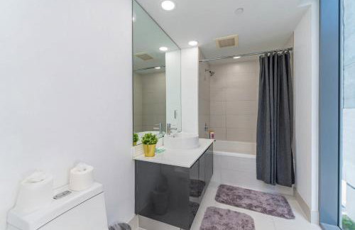 Spacious and bright in the heart of Brickell - Foto 13