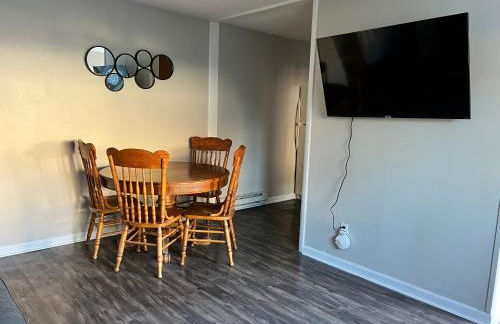 Burrel Avenue Apartments - Foto 9