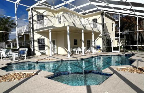 Lakefront Getaway LG South Facing Pool Hot Tub Pool Table & BBQ - 2 miles Disney - Foto 42