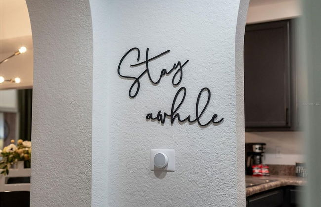 3 bed - Private Oasis - Completley Immaculate - Foto 2