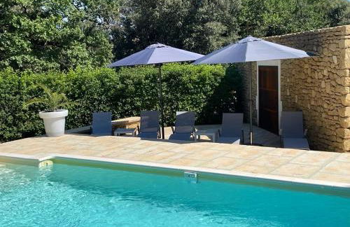 Belle villa avec piscine intérieure et piscine extérieure Gite Les Aiguiers - Foto 12