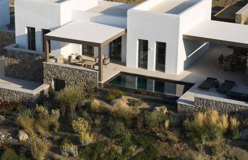 Bonzoe Suites & Villas - Photo 136