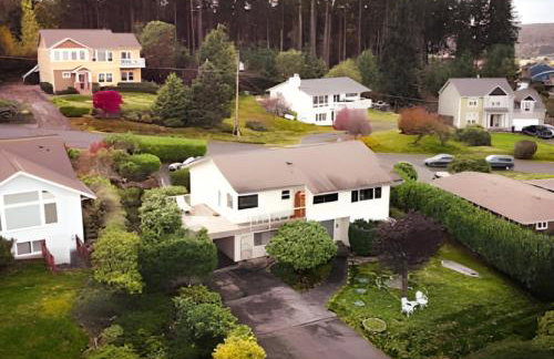 Cozy Garden 4BR1BA Lower Unit Ocean Mountain Views with doggies EV Charging - Foto 31