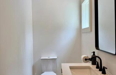 The Hollow House - Foto 29