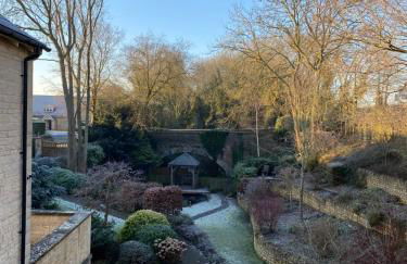 Bridge House Apartment. Luxury and cosy self contained apartment. - Photo 41