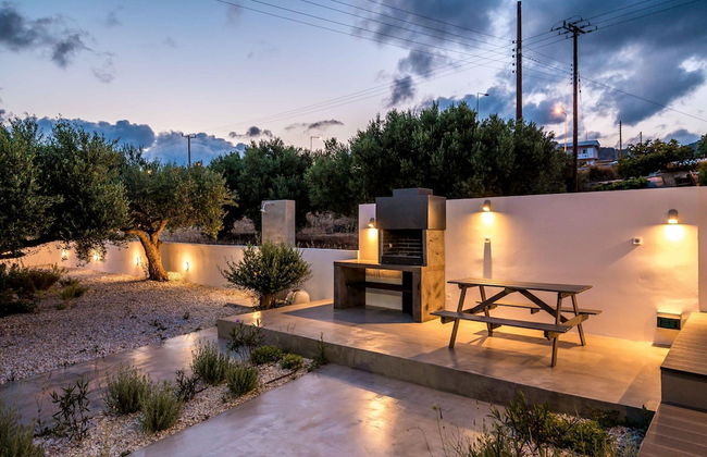 Nama Luxury Villa 250m From the sea Makry Gialos - Foto 43