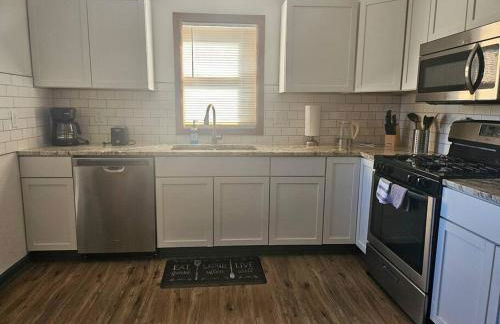 Spacious Duplex by Fairgrounds & Downtown with Fire Pit - Foto 20