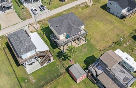 Welcome To Sarenity a 3Bd 2Bth home in Crystal Beach, Tx - Foto 11
