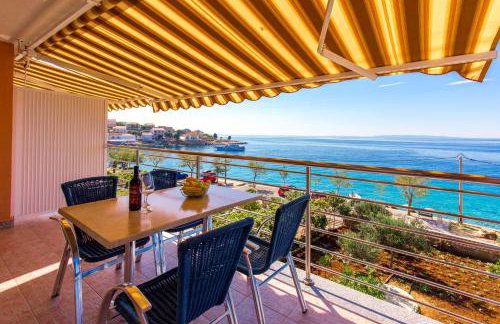 Apartments Ivan Sea View in Peaceful Lun - Photo 22