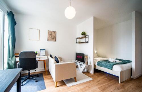 Le Rollin - Proche Hôpital- Netflix - Foto 10