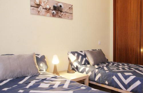 Ideal for businesses and workers parking included - Foto 17