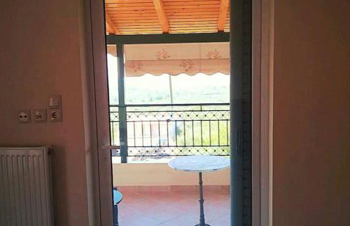 Μεζονέτα 5 υπνοδωμάτια, πλήρως εξοπλισμένη και με φορτιστή ηλεκτρικού αυτοκινήτου - Foto 19