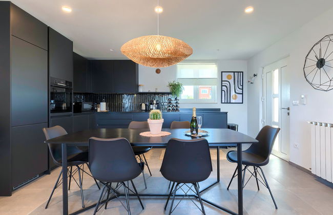 Penthouse Mira - Photo 15