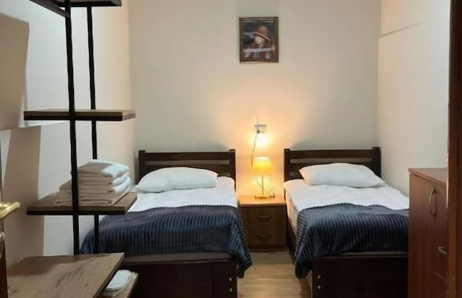 Meshia Apartment - Photo 8