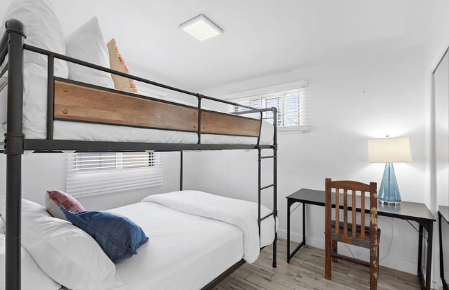 Cottage with BBQ & Hot Tub - Foto 1