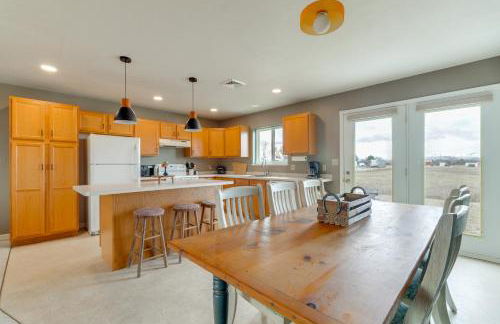 Hike, Fish and Golf! Pet-Friendly Home in Choteau - Foto 2