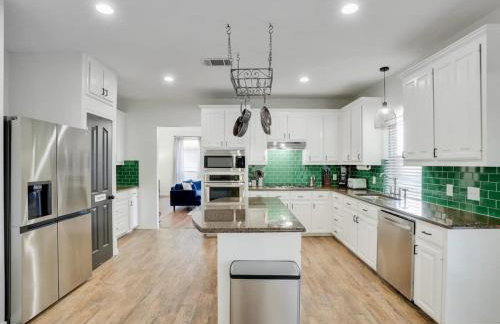 The Best of DFW - Pool Hot Tub Cinema Room - Foto 12