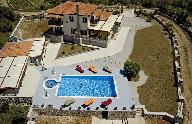 Villa Manolia - Foto 1