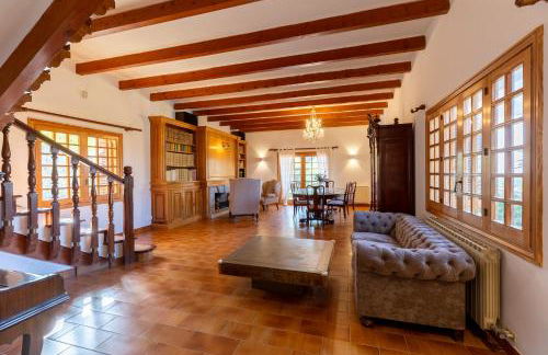 Villa Rosa, espaciosa casa con piscina - Foto 8