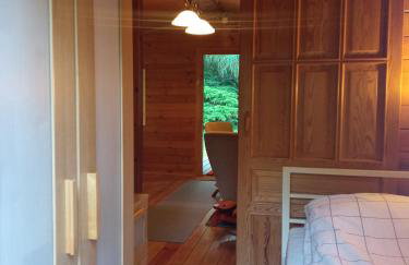 Domek i jurta nad rzeką - Foto 6