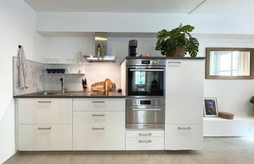 Zentrales Innenstadt Studio mit Garage - Foto 3