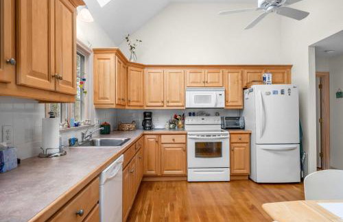 Roomy 3 Bedroom Home - Perfect for Families - Foto 18