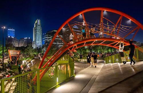 Historic Omaha Manor DT Near Zoo and Pool Table - Foto 47