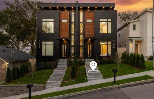 Luxurious 4bd home sleeps 12 minutes to downtown with parking - Foto 24