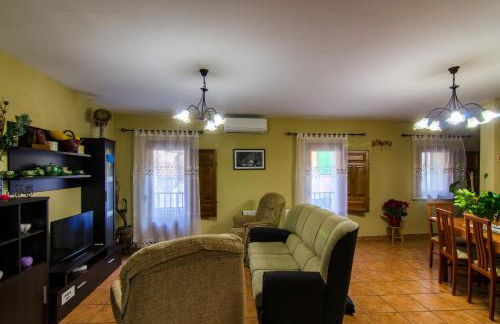 Casa Rural Las 6 Hermanas - Foto 12