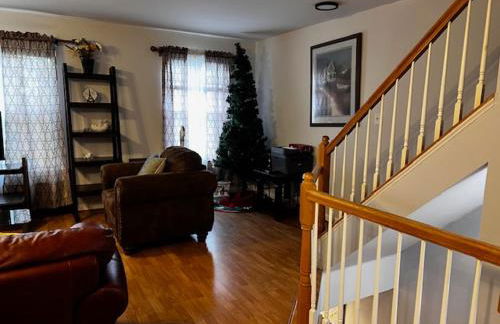 Cozy room and kitchen living room 7 minutes to IAD and DC area - Foto 2