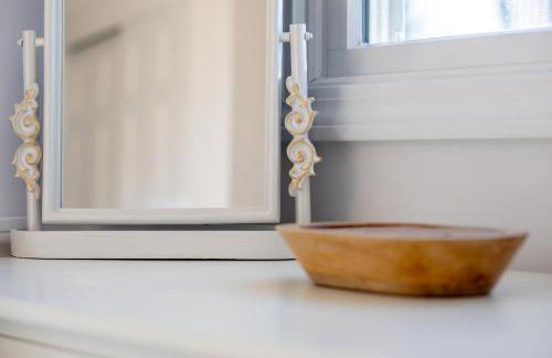 Renovated Cape Near Beach with Fire Pit - Foto 28