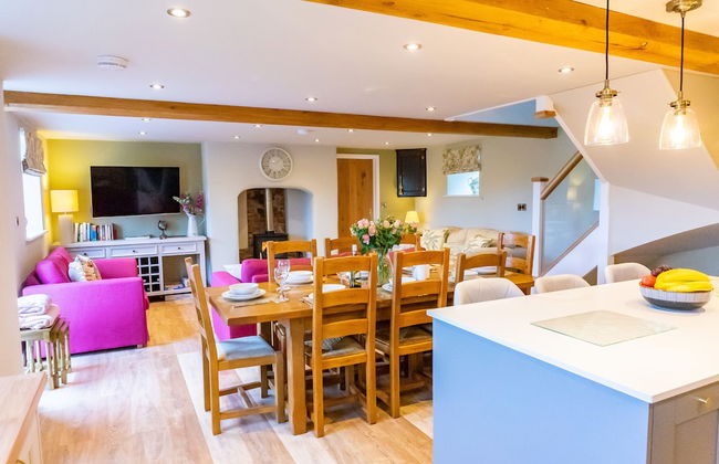 The Patches - Photo 33