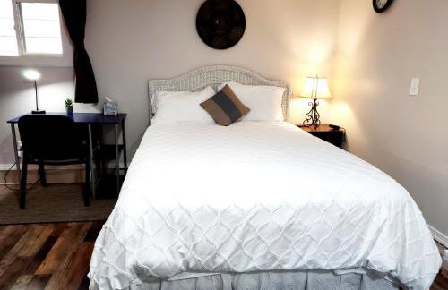 Guest House with Private Entrance- walk to Downtown Noblesville - Foto 2