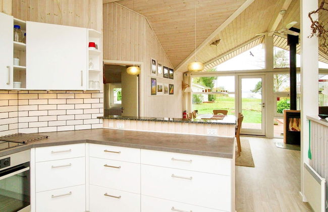 5 Person Holiday Home in Olsted - Photo 5