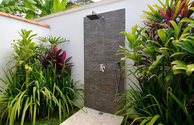 Villa Candi Kecil Tujuh by Villa Finder - Foto 40