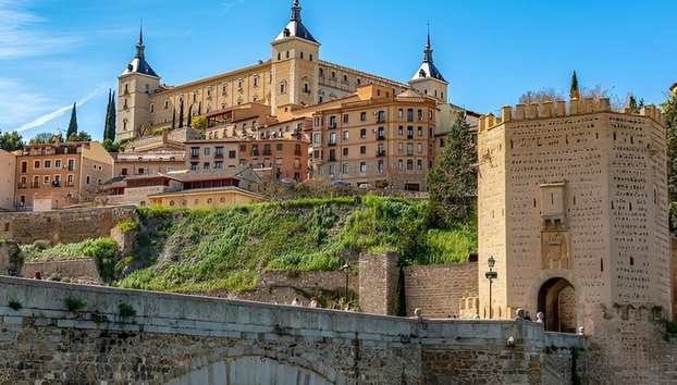 Visita autoguiada de Espadas, Santos y Académicos por Toledo - Foto 2