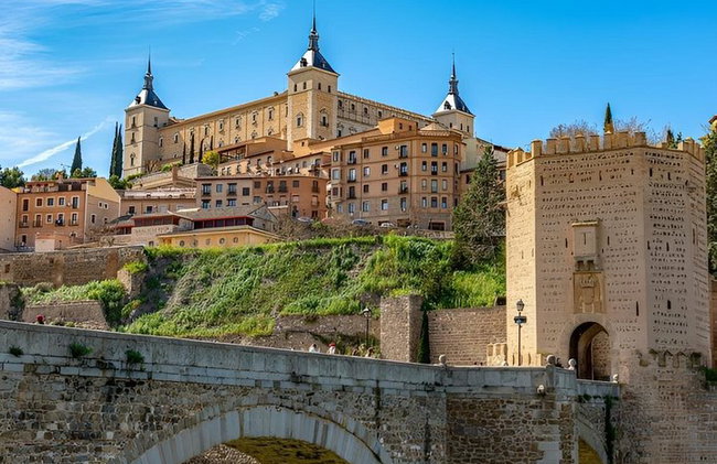 Visita autoguiada de Espadas, Santos y Académicos por Toledo - Foto 2