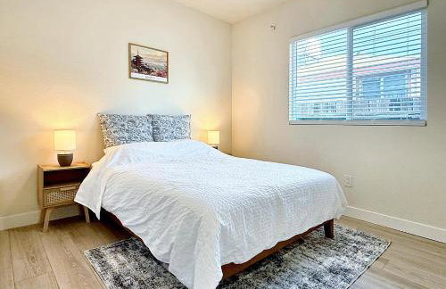 5 Min Walk to UCD Med Ctr - Stylish New Build Home - Foto 6