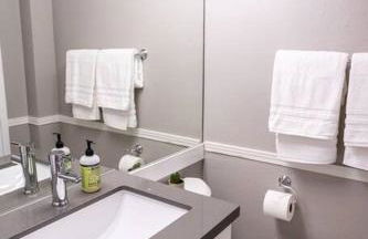 2BR Downtown Convention Center Near Attractions - Foto 33