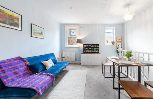 Lovely Split level 2 bedroom flat in NW London - Foto 19