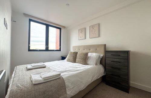 3BDR Penthouse By Torr Property Group Short Lets & Serviced Accommodation With Private Rooftop Garden Manchester - Foto 15