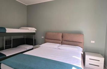 CENTRAL STATION APARTMENTS TROPEA - 200 Meters from the Train - Steps from the Main Street - Foto 9