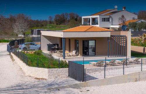 Vila Kumpanija with Pool by Vacay Villas - Photo 61