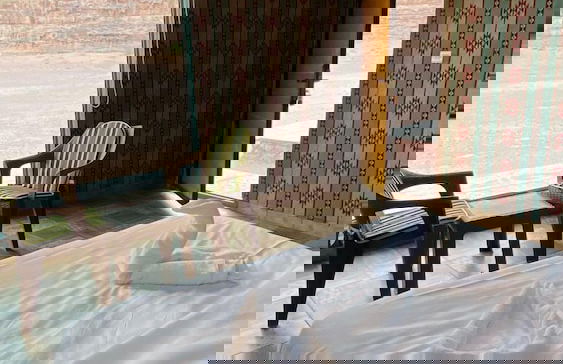 Moon life in Wadi Rum - Photo 32