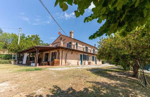 Villa Dolce Vita - Vista Colline, Jacuzzi, 3Suites & 5min dal mare - Foto 2