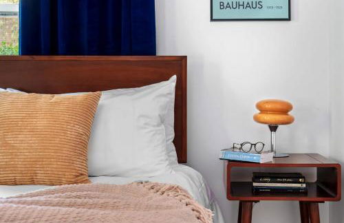 The Bauhaus - 4BR,3BA ,Families , Ample Parking - Foto 33