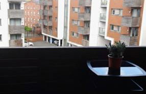 Stylish City Centre Apartment near The Cube - Photo 8