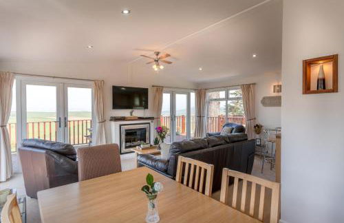 Finest Retreats - Serendipity Lodge - Photo 3