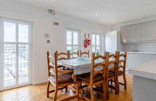 Topsail-18150 - Photo 5